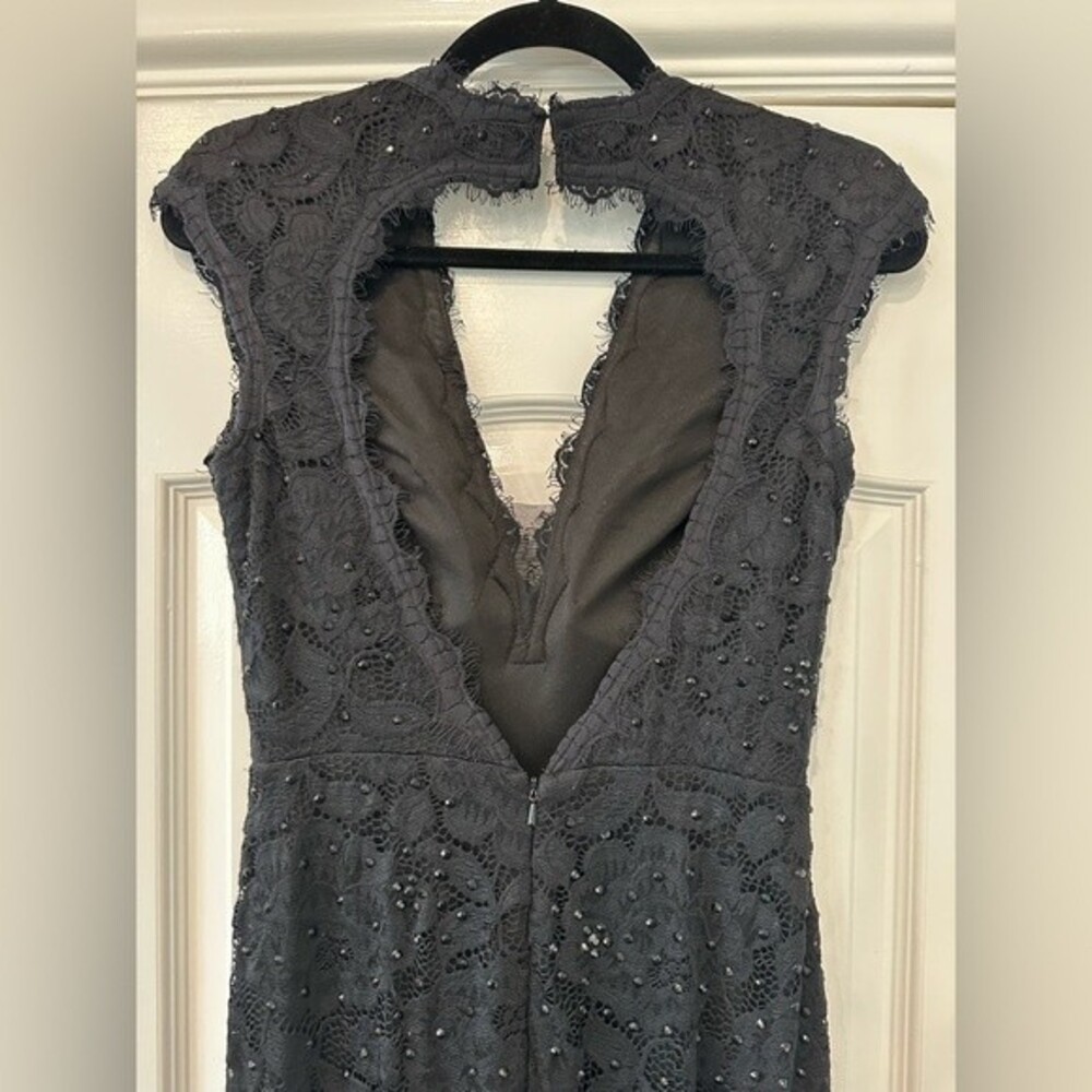 Avery G Open Back Lace Night Gown In Black Size 4 - Picture 4 of 6